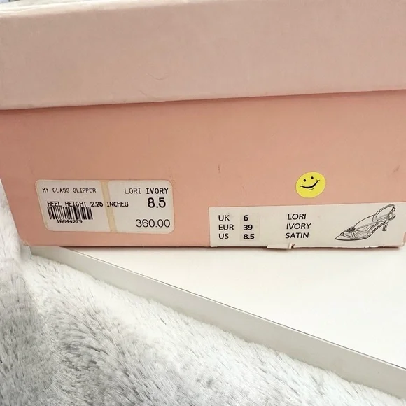 NEW! Filippa Scott Lori Wedding shoe heels 39 8.5 satin ivory crystal - Picture 5 of 10